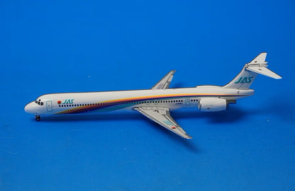 1:400 MD-90 JAS Akira Kurosawa No. 3 JA8063 10020 Phoenix airplane model