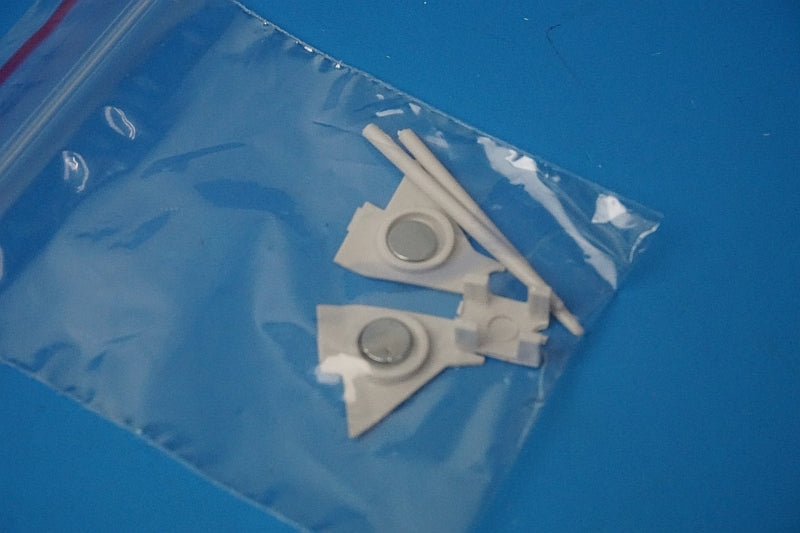 1:200 B777-300ER Qatar A7-BEN IF773QT0422 InFlight airplane model