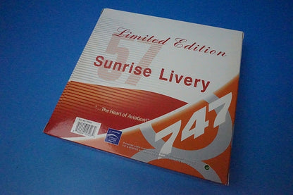 1:400 B747-8i Boeing House Color Rollout Sunrise Livery N6067E *Stand included 10523 Phoenix airplane model
