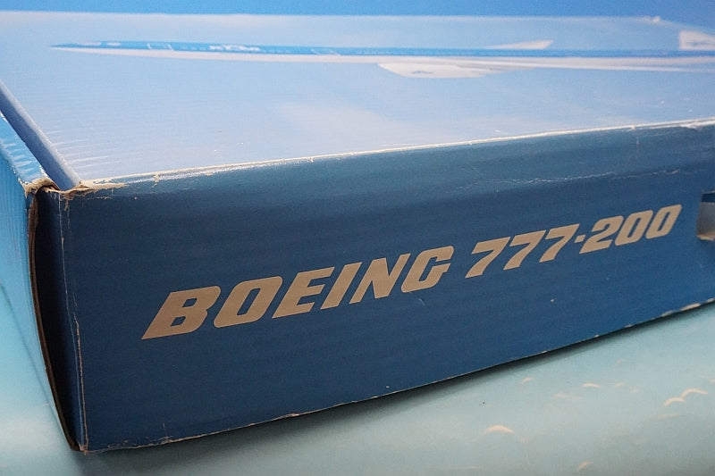 1:100 B777-200 KLM Netherlands PH-BQJ airplane model