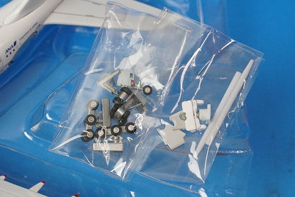 1:400 Boeing A380-800 ANA FLYING HONU ANA Blue JA381A WB4031 Aviation airplane model