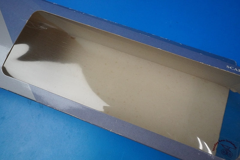 1:200 B747-400 Asiana HL7428 1240 Hogan airplane model