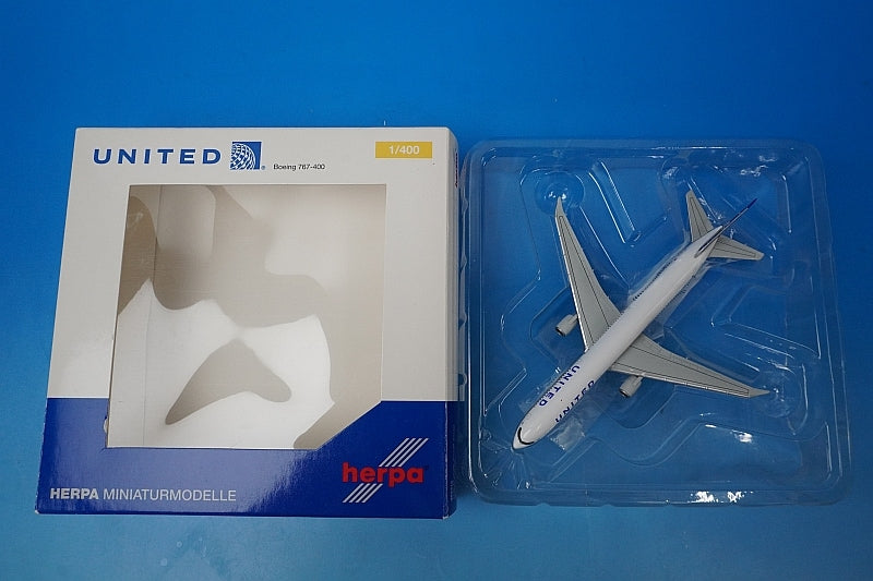 1:400 B767-400 United N69603 562416 Herpa airplane model