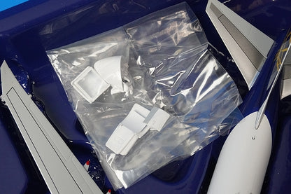 1:400 B747-8F Atlas Air N854GT cargo door openable GJGTI1888 Gemini airplane model