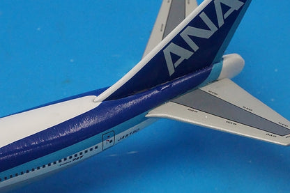 1:500 B747SR-81 ANA JA8190 NET Models airplane model