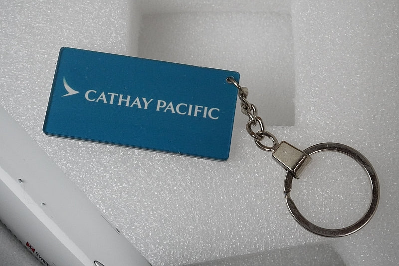 1:200 B777-300ER Cathay Pacific Oneworld B-KQN WB-777-3-015 JFox Models  airplane model