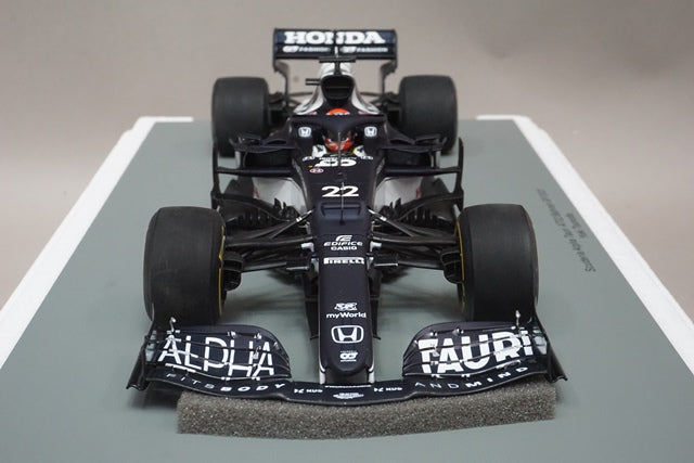 1:18 SPARK 18S592 Alpha Tauri AT02 #22 Scuderia Alpha Tauri Bahrain GP 2021