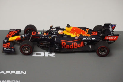 1:43 SPARK S7861 Red Bull Racing Honda RB16B Abu Dhabi GP Winner 2021 #33 M.Verstappen
