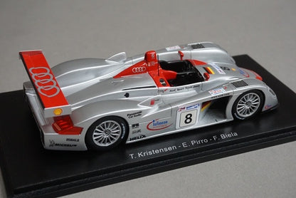 1:43 SPARK 43LM00 Audi R8 Audi Sport Team Joest Le Mans winner 2000 #8 model car