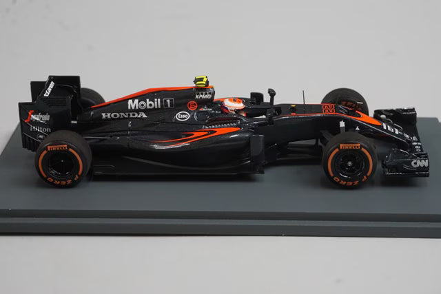 1:43 SPARK SCS157 McLaren Honda MP4-30 Japan GP 2015 J.Button #22