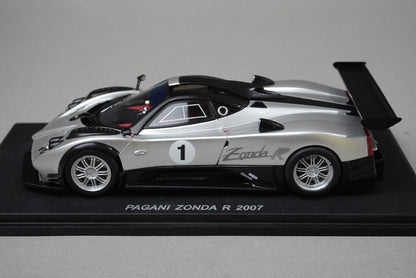 1:43 SPARK S0697 Pagani Zonda R 2007 #1 model car
