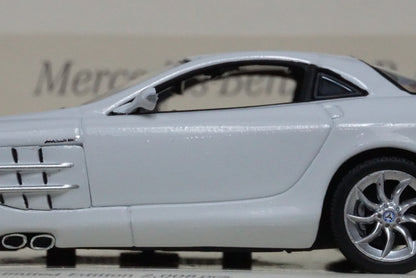 1:43 MINICHAMPS 436033020 Mercedes-Benz SLR McLaren 2004 Linea Bianco No.3