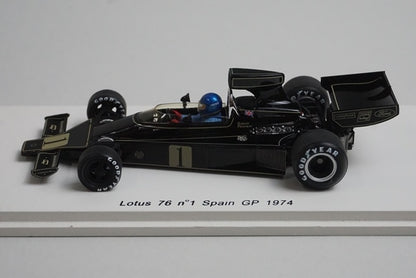 1:43 SPARK S1769 Lotus 76 Spain GP 1974 #1 JPS model car
