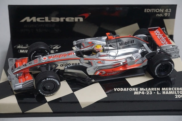 1:43 MINICHAMPS 530084322 Vodafone McLaren Mercedes MP4-23 2008 #22 L. Hamilton model car