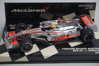 1:43 MINICHAMPS 530084322 Vodafone McLaren Mercedes MP4-23 2008 #22 L. Hamilton model car