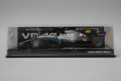 1:43 MINICHAMPS 410191746 Mercedes-AMG Petronas Motorsport F1 W08 Valencia RIDE SWAP 2019 #46 V. Rossi model car