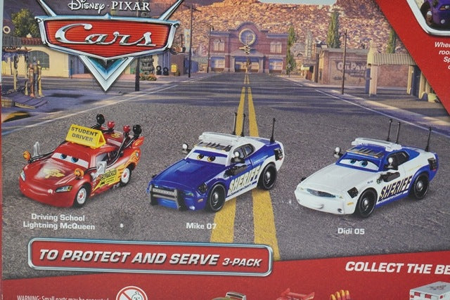 Mattel CHC59 Cars To Protect and Serve Driving School Set of 3 model car