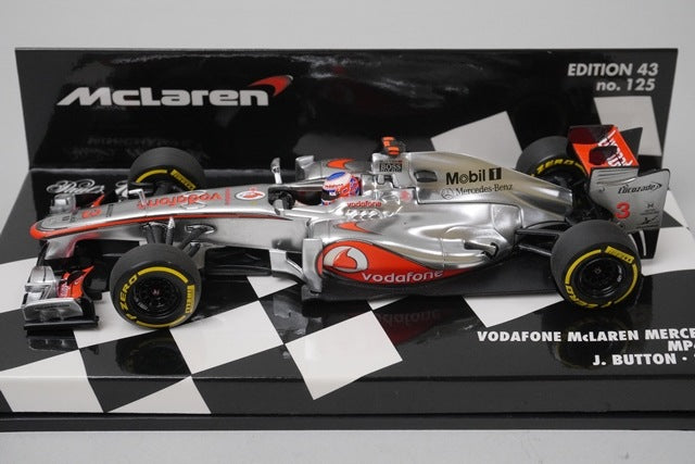 1:43 MINICHAMPS 530124303 McLaren Mercedes MP4-27 2012 #3 model car