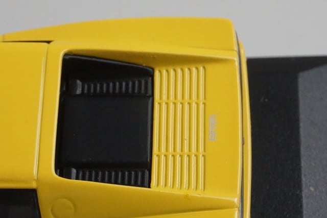 1:43 MINICHAMPS MIN072501 Ferrari 512TR Yellow model car