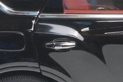 KS08376E KYOSHO 1:18 08921NX Bentley Bentayga Onyx