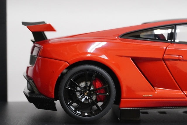 1:18 AUTOart 74691 Lamborghini Gallardo LP570 Super Trofeo Stradale Red model car