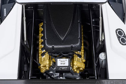 [ Pre-order ] 79136 AUTOart 1:18 Lamborghini Diablo GTR (White)