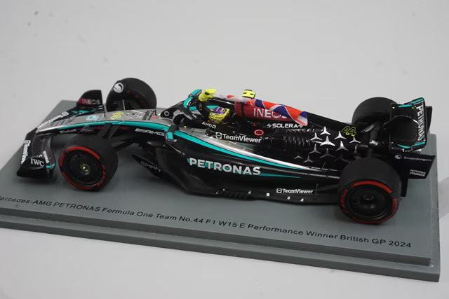 1:43 Spark S9533 Mercedes-AMG Petronas F1 Team W15E Performance British Grand Prix Winner 2024 #44 L. Hamilton