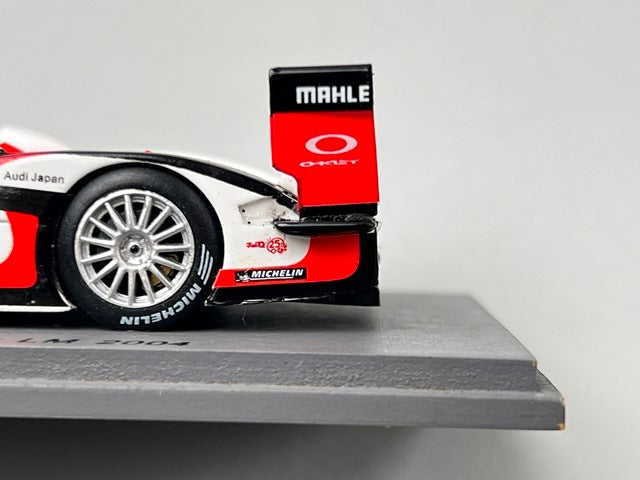 1:43 Spark S0674 Audi R8 Team GOH Le Mans Winner 2004 #5