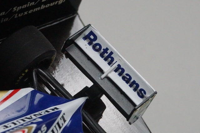 1:43 MINICHAMPS 436970003 Williams Renault FW19 World Champion J.Villeneuve 1997 #3 Rothmans model car