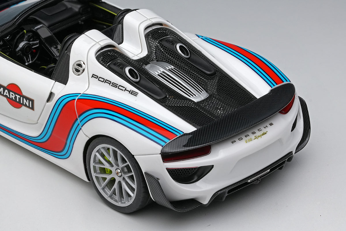 [ Back-order ] Make Up EIDOLON EM569A 1:43 Porsche 918 Spyder weissach package 2011 Martini stripe White