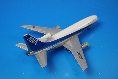 1:400 Lockheed L-1011-385-1 Tristar ANA JA8522 Blue Box airplane model