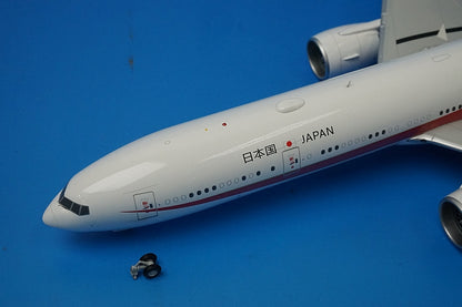 1:200 B777-300ER JASDF Japanese Government Aircraft #80-1111 G2JSD812 Gemini