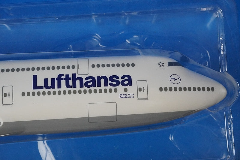 1:200 B747-8i Lufthansa D-ABYA LH07 LIMOX airplane model