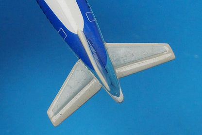 1:500 A320-200 ANK Air Nippon JA8389 Gulliver airplane model