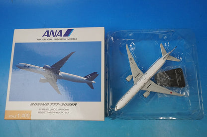 1:400 B777-300ER ANA Star Alliance JA731A NH40003 ANA airplane model