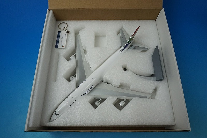 1:200 B747-200 South African ZS-SAN JF-747-2-032 JFox Models airplane model