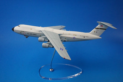 1:200 Lockheed C-5A Galaxy USAF 436th AW Dover Air Force Base #69-0014 571081 Herpa airplane model