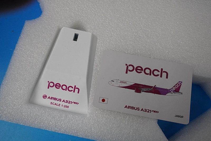 1:200 A321neo Peach JA901P EW221N014 JC Wings airplane model