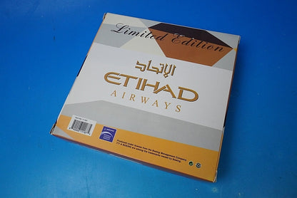 1:400 B777-300ER Etihad New Livery A6-ETA 11187 Phoenix airplane model