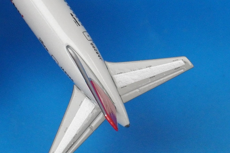 1:500 B767-300 Welcome to Japan! Japan 8266 NET Models airplane model