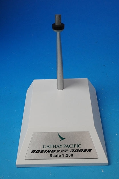 1:200 B777-300ER Cathay Pacific Oneworld B-KQN WB-777-3-015 JFox Models  airplane model