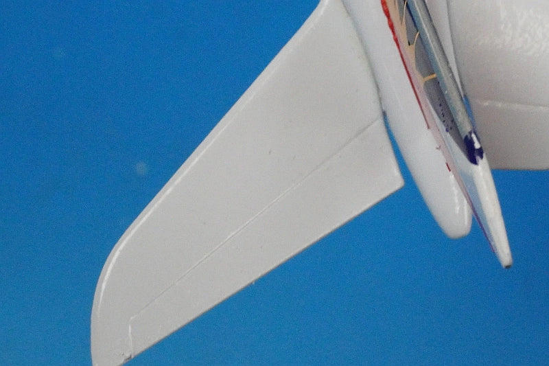 Length approx. 29cm Wingspan approx. 29cm A350-900 Philippines F-WZNA *Blister pack & outer box missing Manufacturer unknown