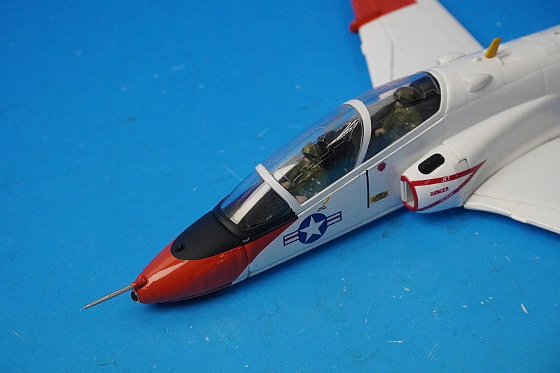 1:72 T-45 Goshawk US Navy Prototype #162787 AA36004 Corgi airplane model