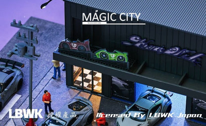 110035 Magic City 1:64 [30x40x17cm] LB LBWK Diorama Garage with LED lights *Figures and minicars are not included.