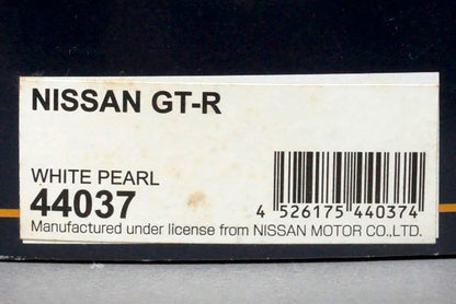 1:43 EBBRO 44037 Nissan GT-R 2007 White Pearl