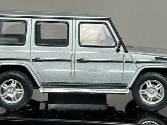 1:43 AUTOart 56111 Mercedes-Benz Gwagon LWB 80s-90s Brilliant Silver Metallic