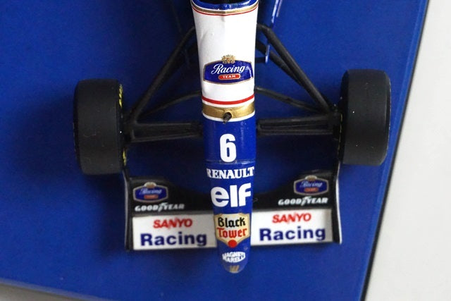 1:43 MINICHAMPS 430960006 Williams Renault FW18 1996 #6 J.Villeneuve