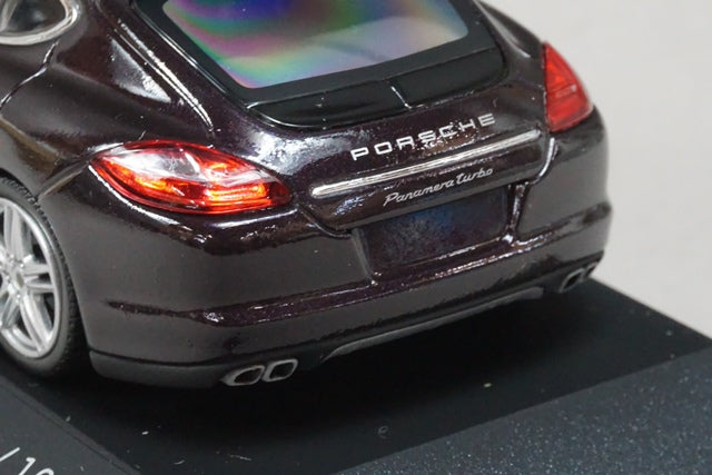 1:43 MINICHAMPS WAP02000519VKK Dealer special order Porsche Panamera Turbo IAA 2009