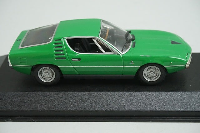 1:43 MINICHAMPS 400120621 Alfa Romeo Montreal 1973 Green model car