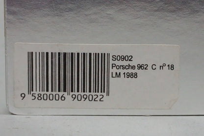 1:43 SPARK S0902 Porsche 962C LM Le Mans 1988 #18 model car